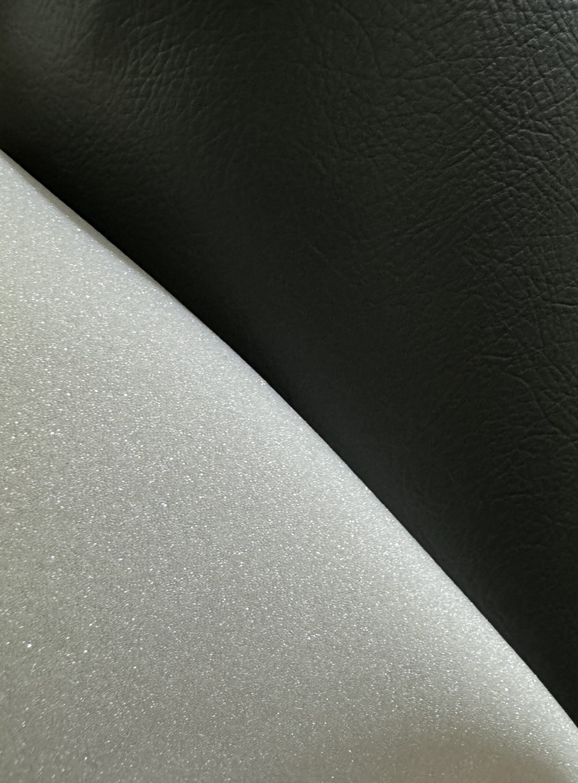 Υλικά ταπετσαρίας αυτοκινήτων-Τεχνόδερμα καθίσματος αυτοκινήτου με αφρώδες υλικό